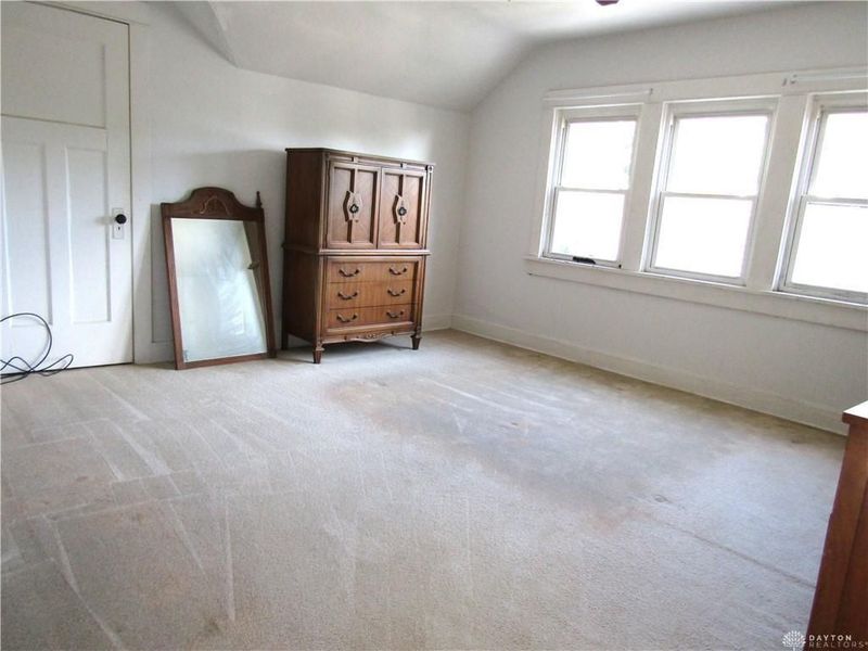 921 Weng Avenue, Dayton, OH 45420 Photo 17