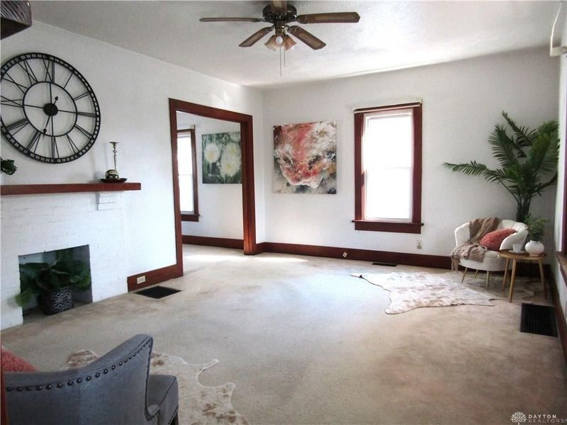 921 Weng Avenue, Dayton, OH 45420 Photo 6