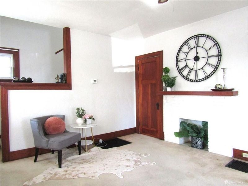 921 Weng Avenue, Dayton, OH 45420 Photo 8