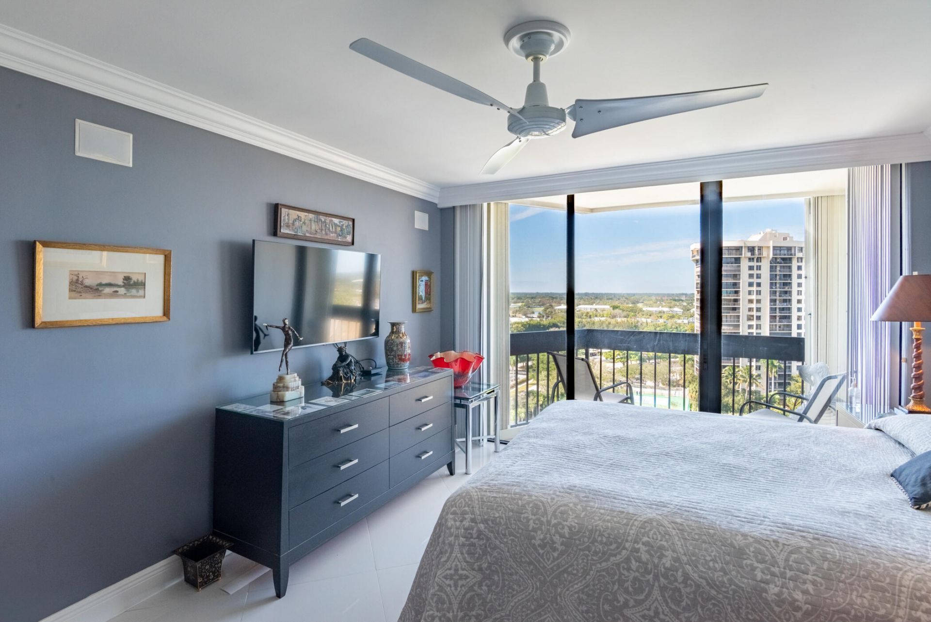 2400 Presidential Way, Unit 1506, West Palm Beach, FL 33401 Photo