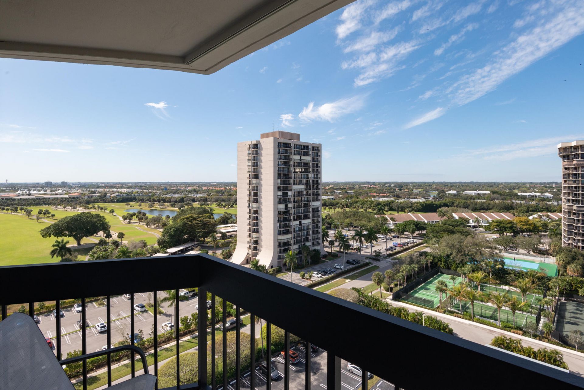 2400 Presidential Way, Unit 1506, West Palm Beach, FL 33401 Photo