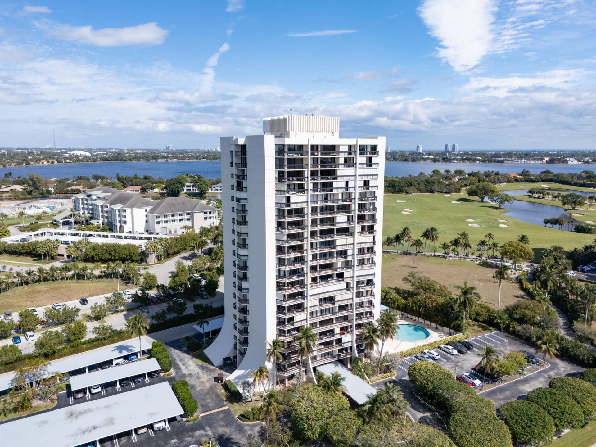 2400 Presidential Way, Unit 1506, West Palm Beach, FL 33401 Photo