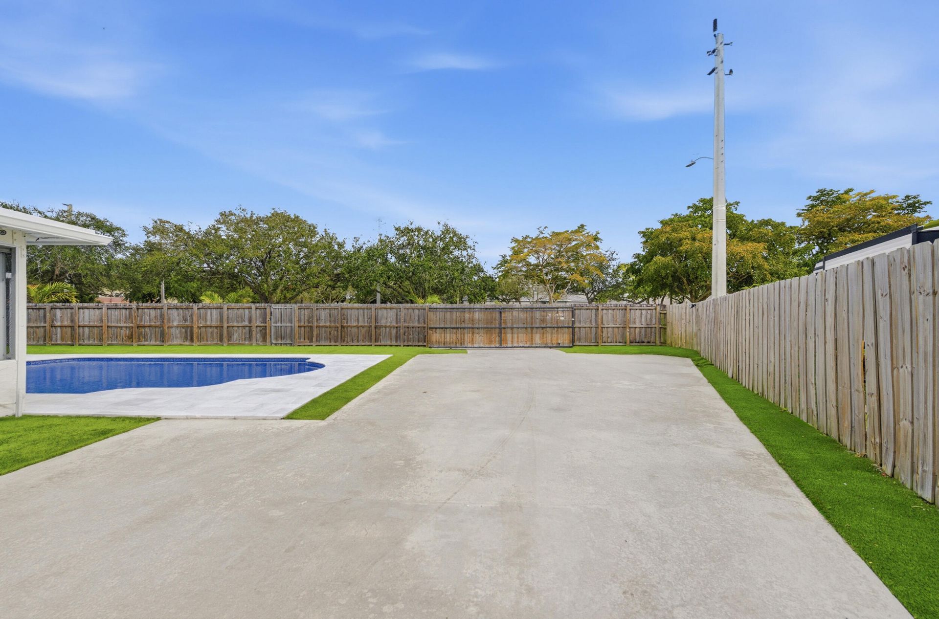 1188 SW 24th Terrace, Deerfield Beach, FL 33442 Photo