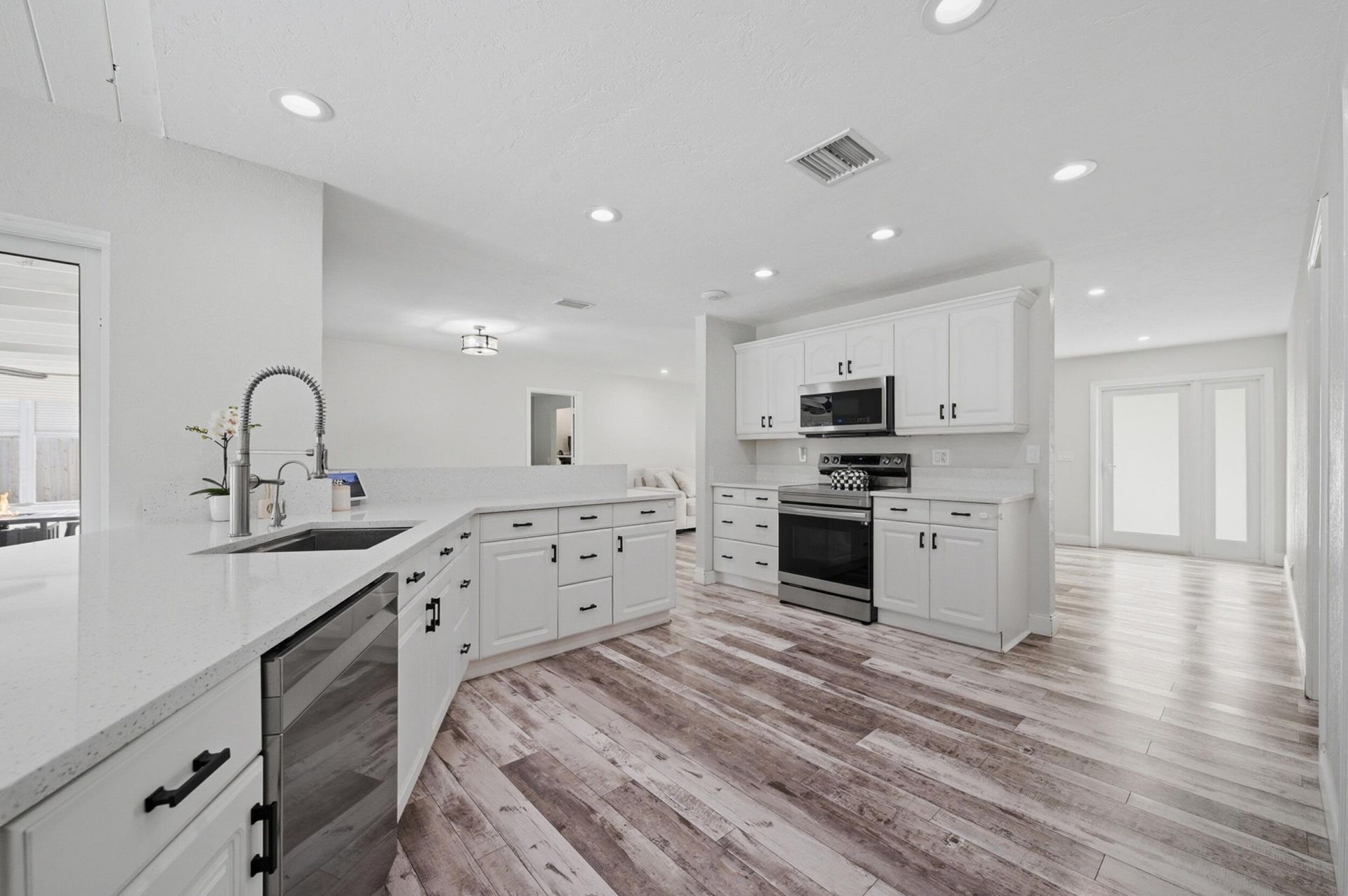 1188 SW 24th Terrace, Deerfield Beach, FL 33442 Photo