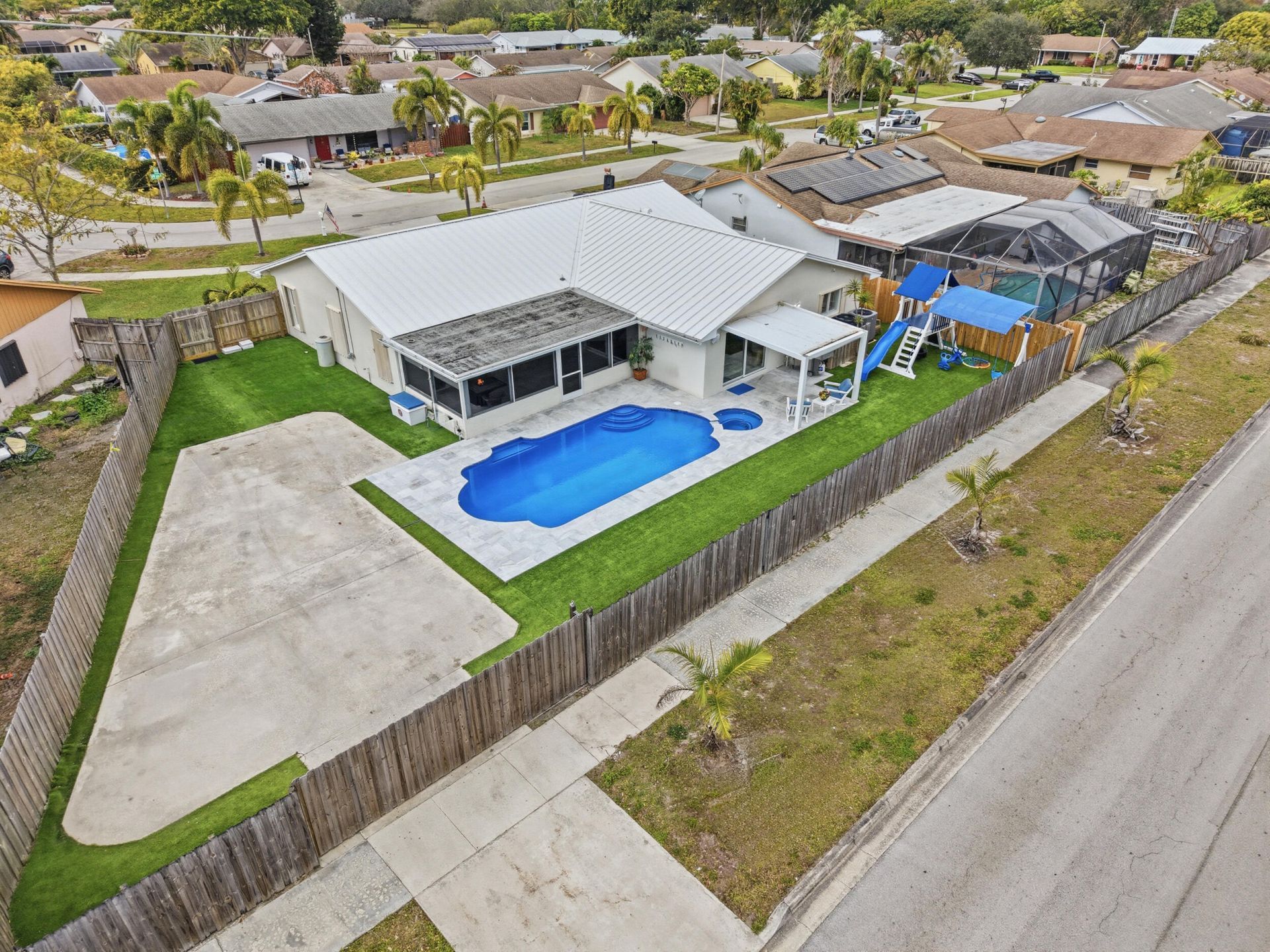 1188 SW 24th Terrace, Deerfield Beach, FL 33442 Photo