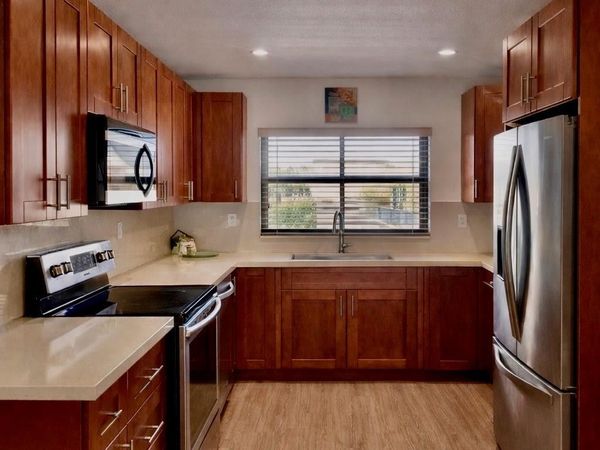 10433 Sunrise Lakes Blvd, Unit 406, Sunrise, FL 33322