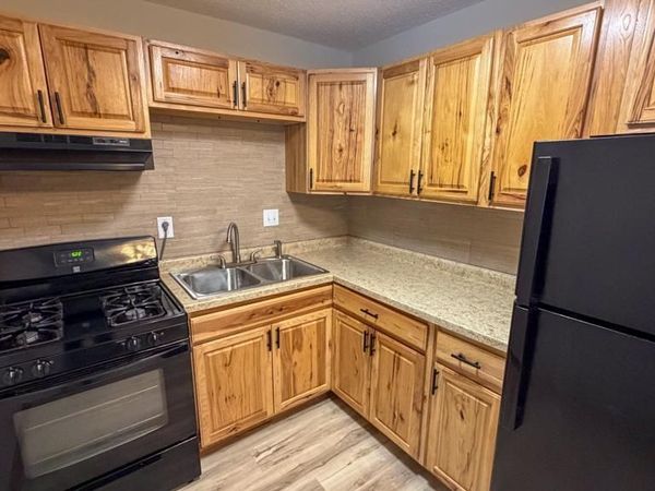 7176 72nd Lane N, Brooklyn Park, MN 55428