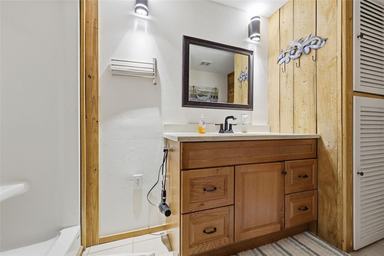 317 Cedar Street Ne, Steinhatchee, FL 32359 Photo