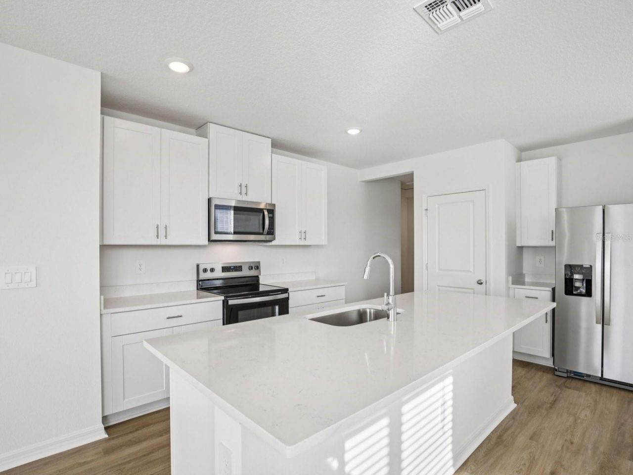 169 Canoe Bend Avenue, Nokomis, FL 34275 Photo