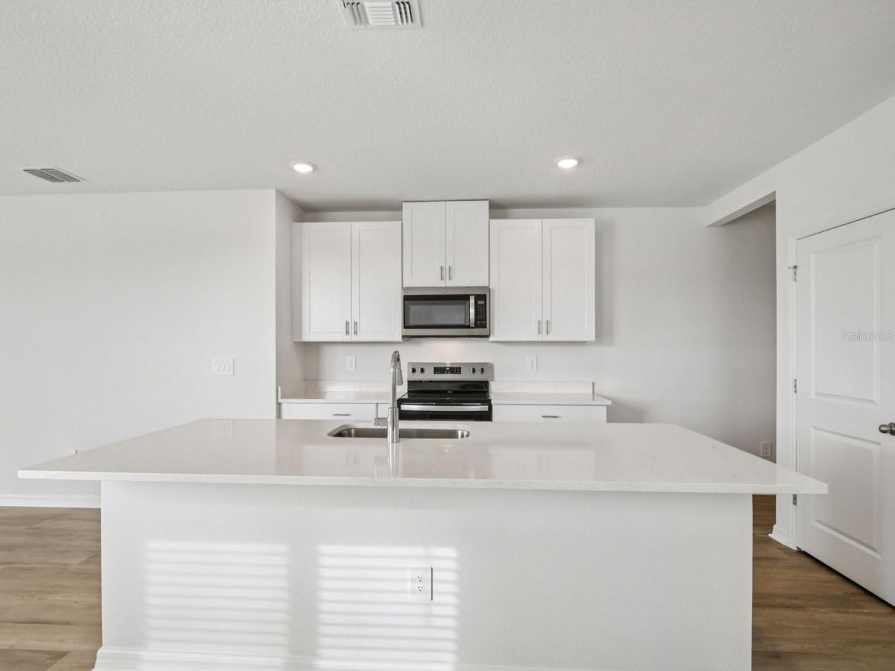 169 Canoe Bend Avenue, Nokomis, FL 34275 Photo