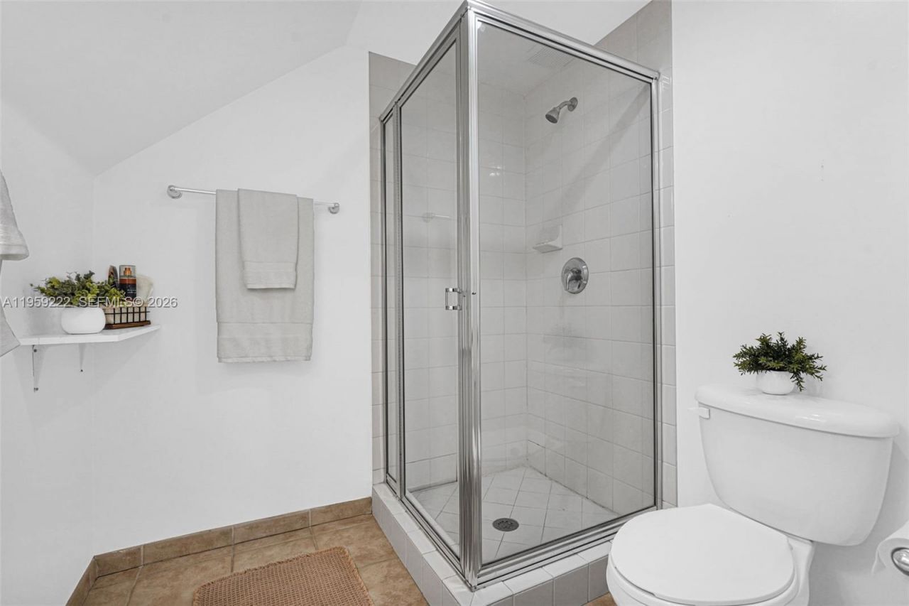 2318 Vintage Dr, Unit 2318, Lighthouse Point, FL 33064 Photo