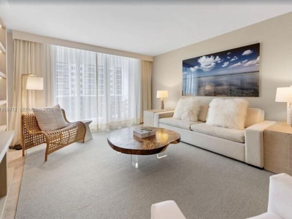 102 24th St, Unit 1206, Miami Beach, FL 33139