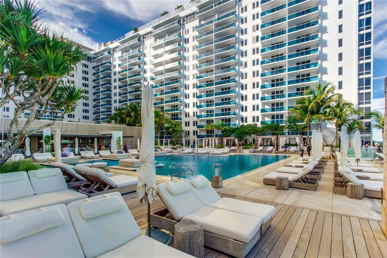 102 24th St, Unit 1206, Miami Beach, FL 33139 Photo