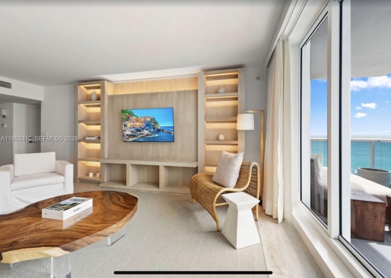 102 24th St, Unit 1206, Miami Beach, FL 33139 Photo