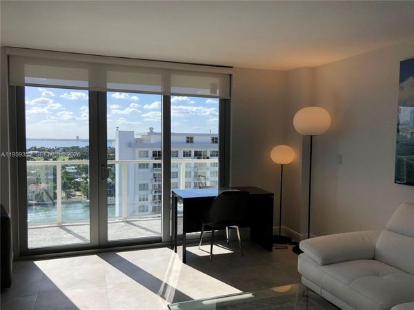 5701 Collins Ave , Unit 1705, Miami Beach, FL 33140