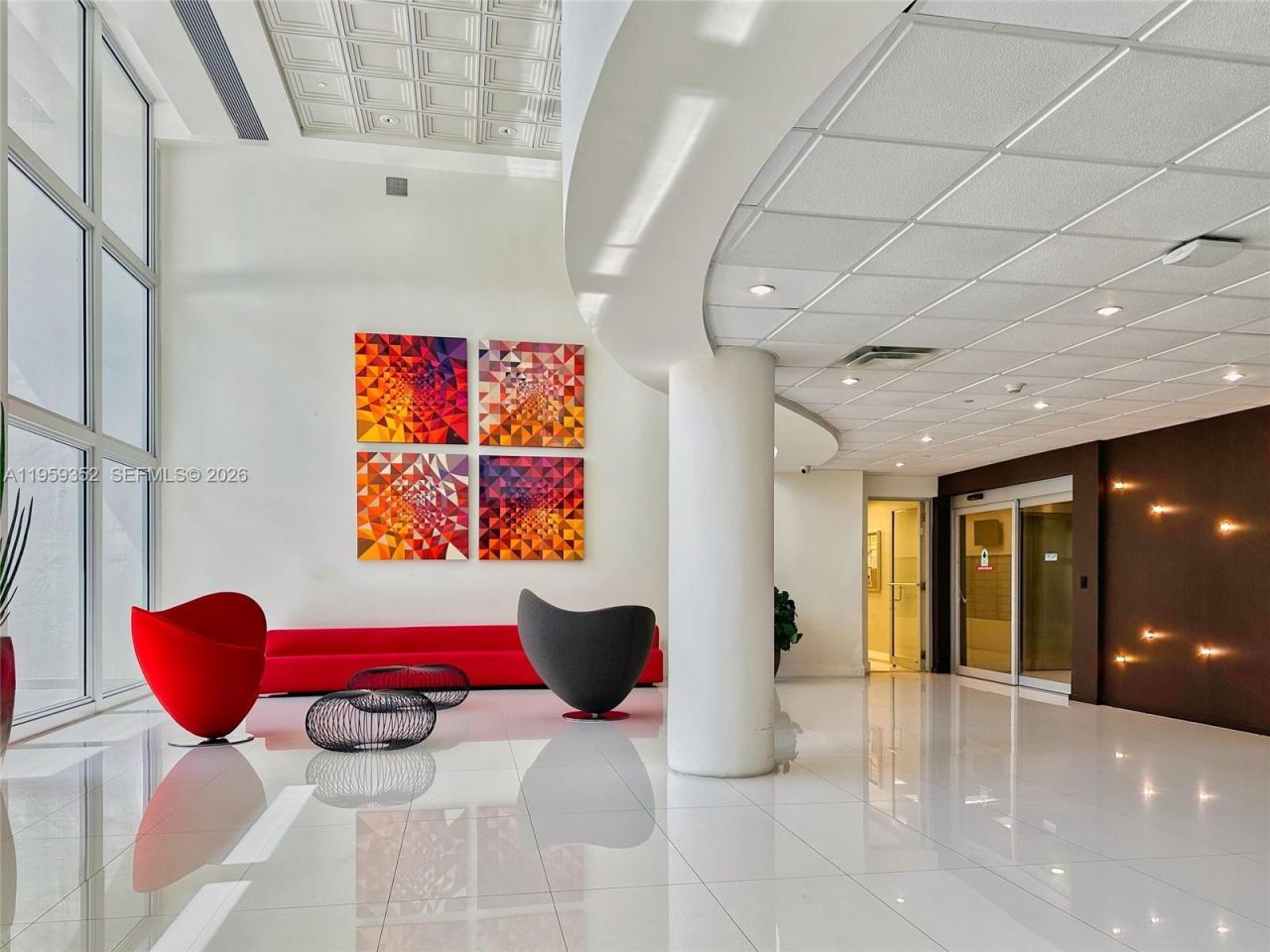 5701 Collins Ave , Unit 1705, Miami Beach, FL 33140 Photo