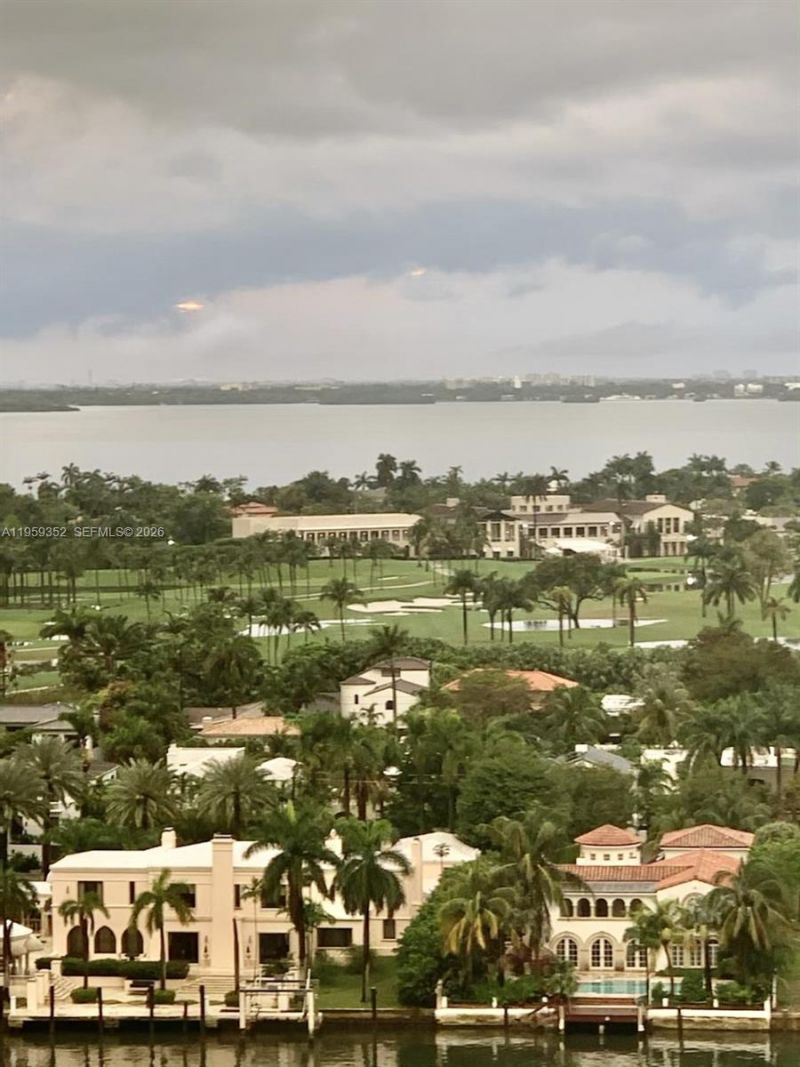 5701 Collins Ave , Unit 1705, Miami Beach, FL 33140 Photo