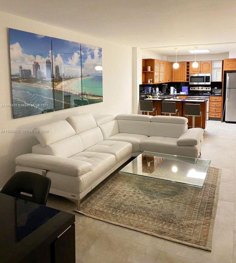 5701 Collins Ave , Unit 1705, Miami Beach, FL 33140 Photo