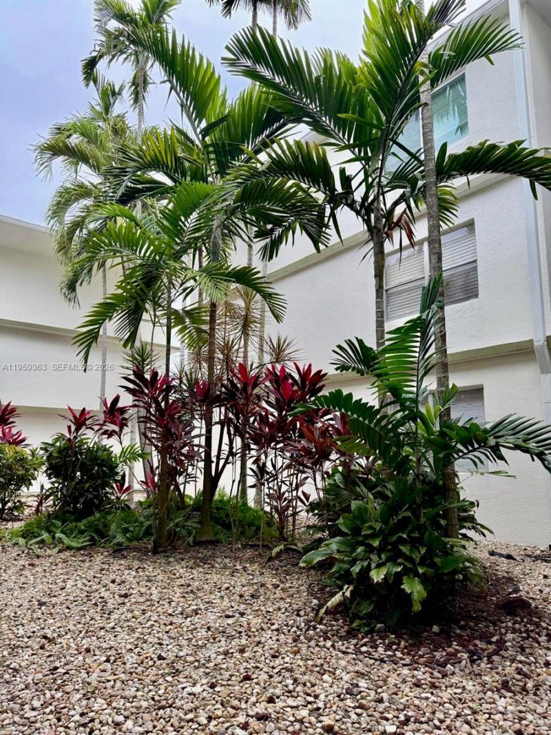 4205 N University Dr, Unit 111, Sunrise, FL 33351 Photo