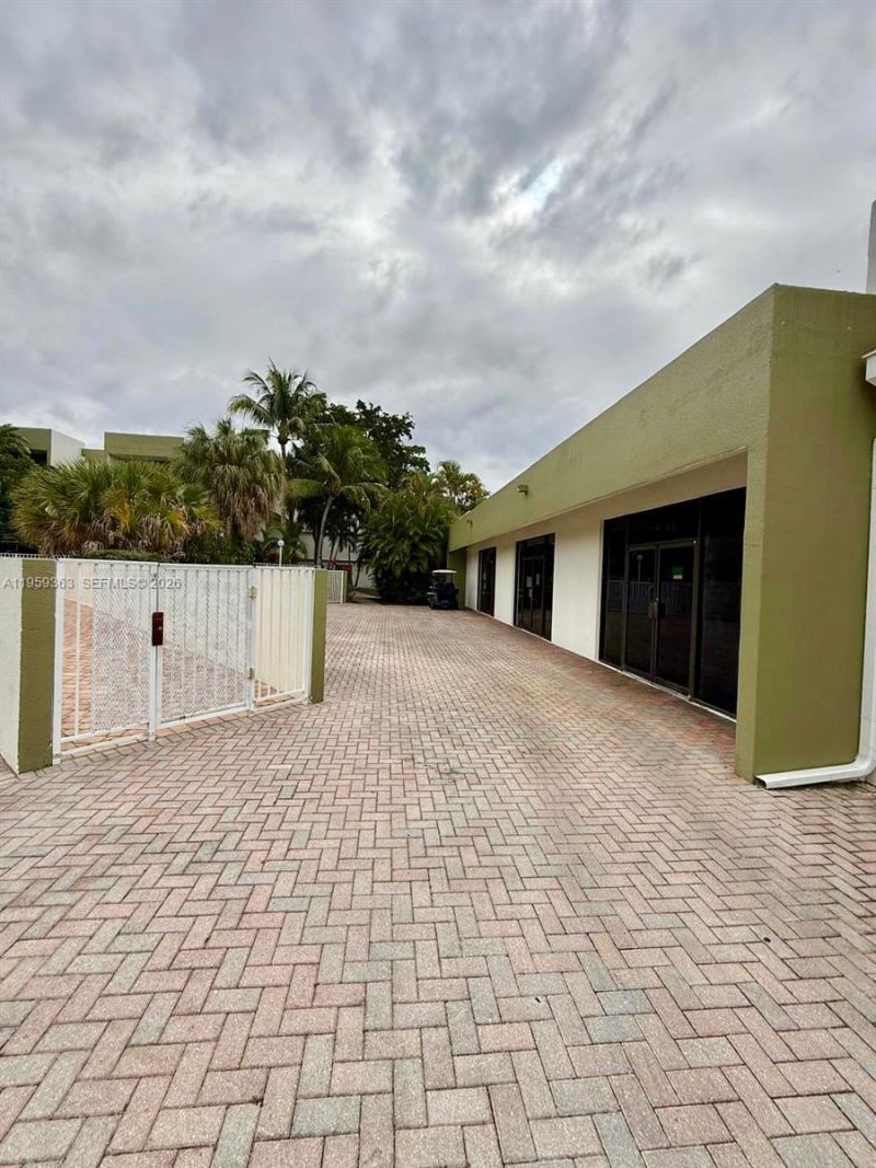 4205 N University Dr, Unit 111, Sunrise, FL 33351 Photo