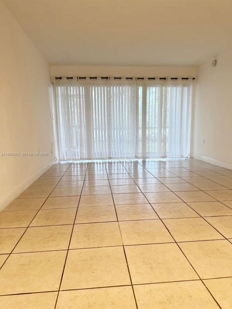 4205 N University Dr, Unit 111, Sunrise, FL 33351 Photo