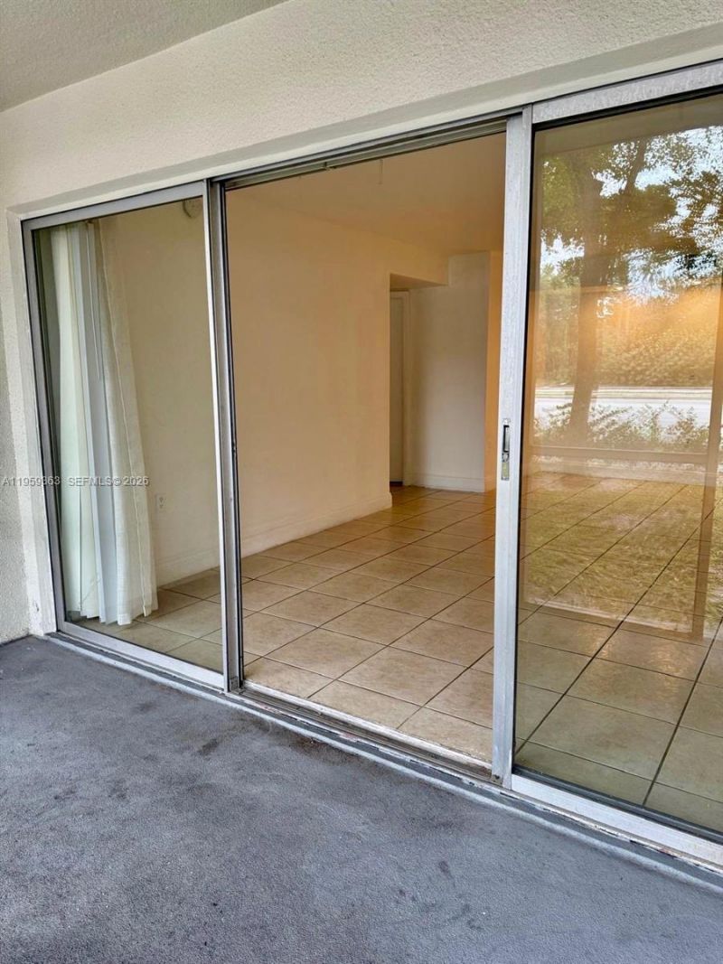 4205 N University Dr, Unit 111, Sunrise, FL 33351 Photo