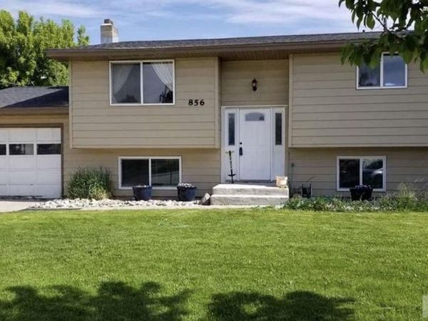 856 Sawtooth Street, CHUBBUCK, ID 83202