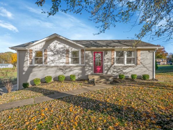 2809 Sparrow Dr, Clarksville, TN 37040