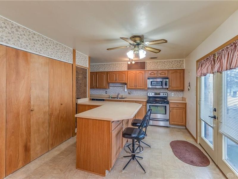 208 Shaw Road, Englewood, OH 45322 Photo 14