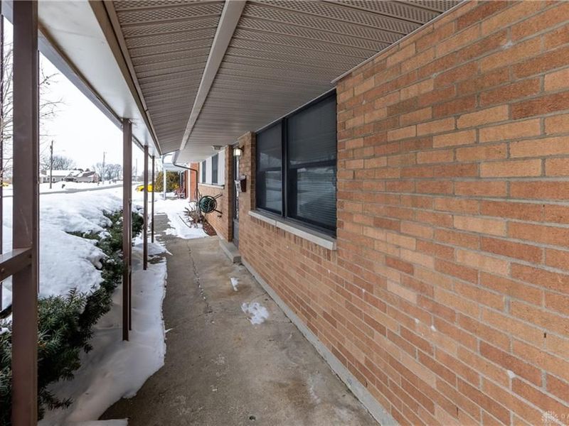 208 Shaw Road, Englewood, OH 45322 Photo 4