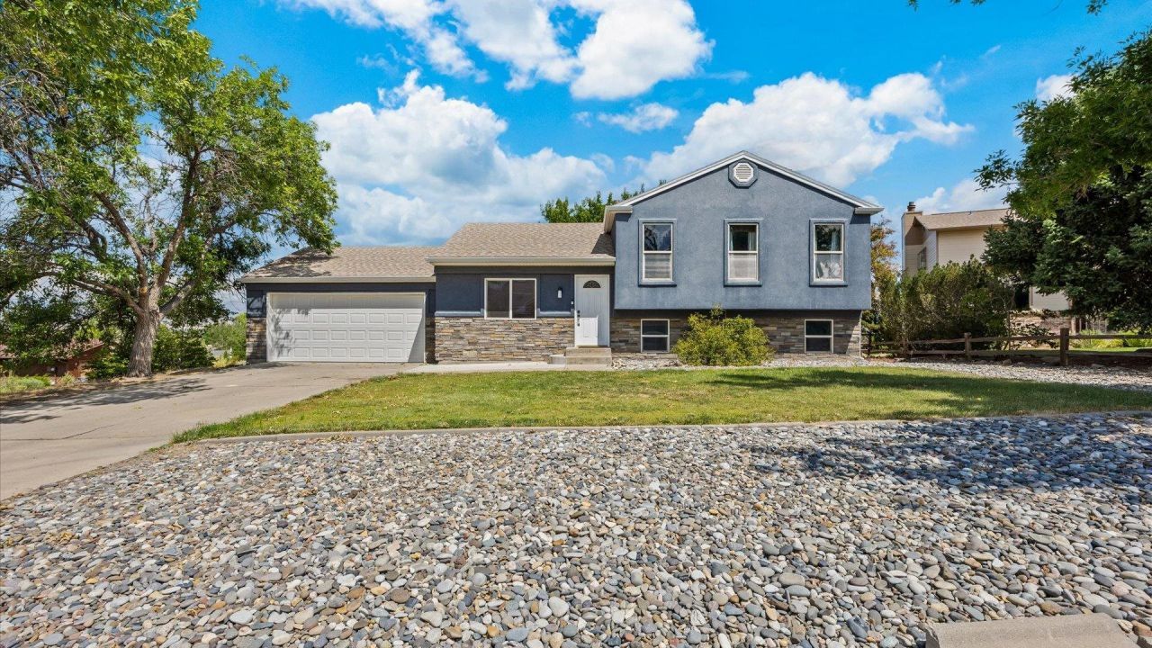 386 Ridge Circle Drive Grand Junction, CO 81507