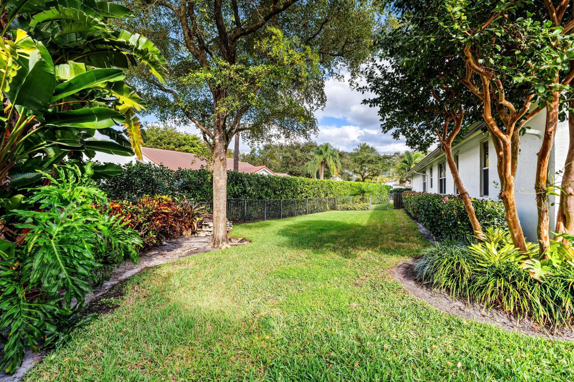 4475 NW 24th Terrace, Boca Raton, FL 33431 Photo