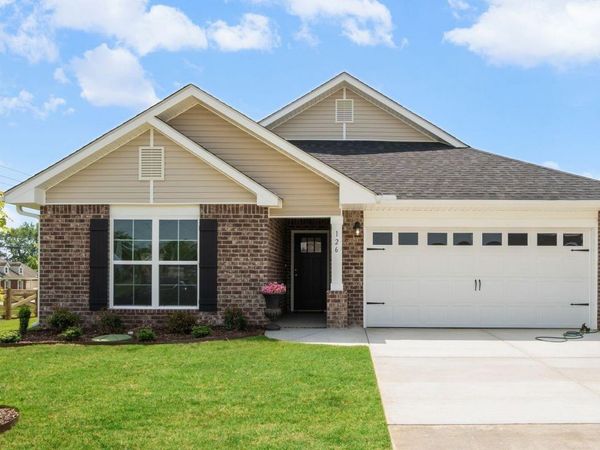 176 Bingham Way, New Market, AL 35761