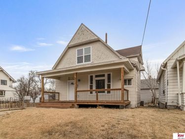 2321 N 45 Street, Omaha, NE 68104