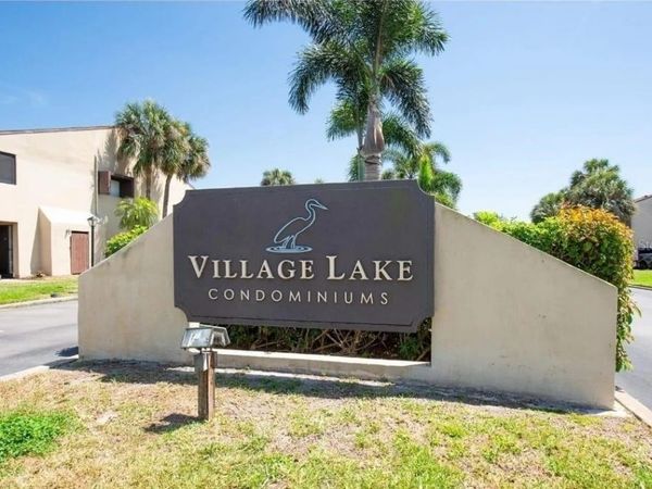 760 S VILLAGE DRIVE N, Unit 203, ST PETERSBURG, FL 33716