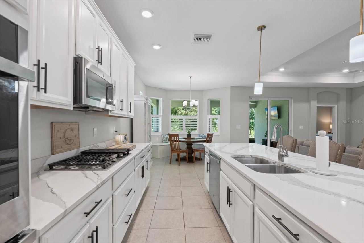 8219 Tea Olive Terrace, Palmetto, FL 34221 Photo