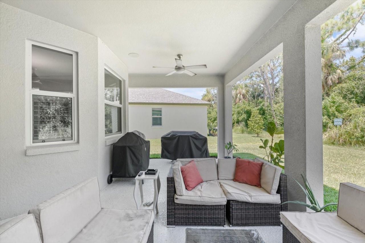 8219 Tea Olive Terrace, Palmetto, FL 34221 Photo