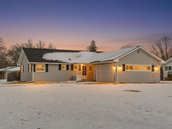 23457 Greenleaf Boulevard, Elkhart, IN 46514