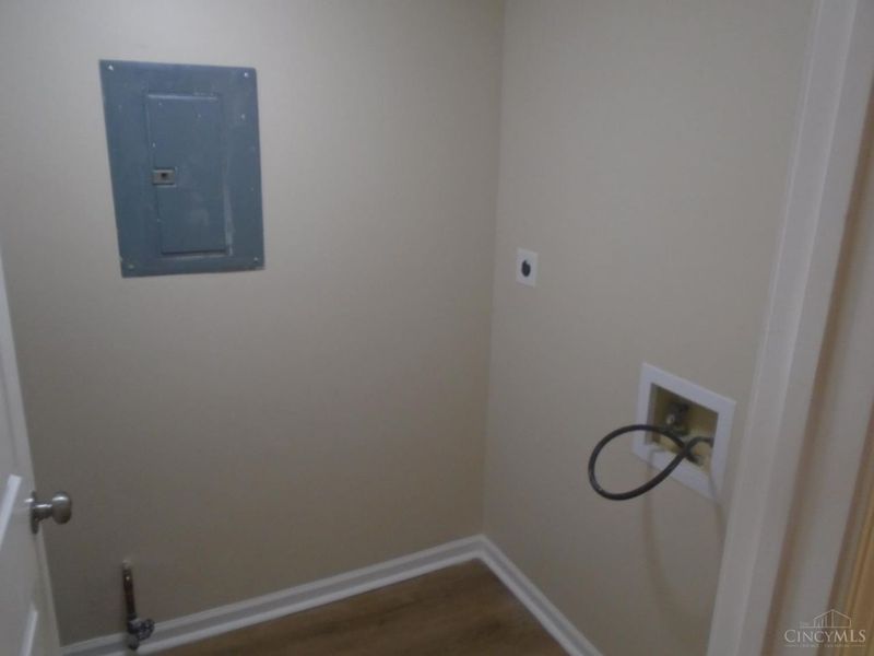 1570 Gelhot Drive, Unit 112, Fairfield, OH 45014 Photo 11