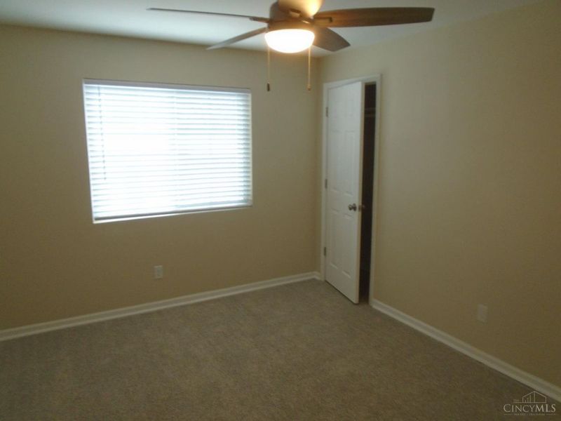 1570 Gelhot Drive, Unit 112, Fairfield, OH 45014 Photo 13