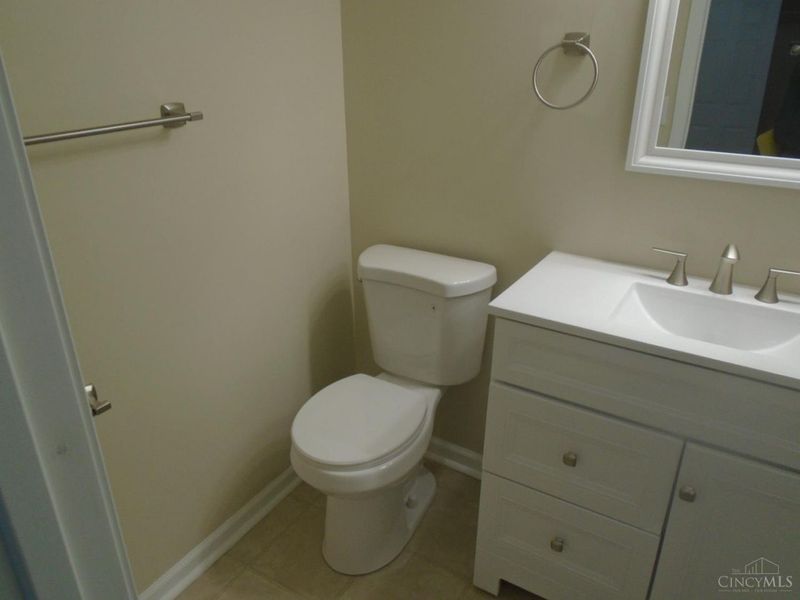 1570 Gelhot Drive, Unit 112, Fairfield, OH 45014 Photo 15
