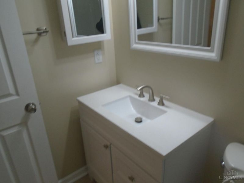 1570 Gelhot Drive, Unit 112, Fairfield, OH 45014 Photo 18