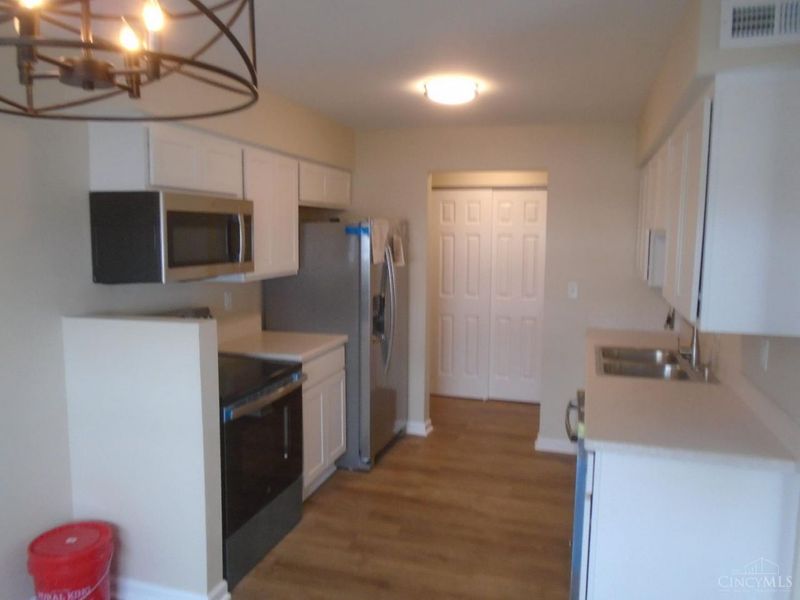 1570 Gelhot Drive, Unit 112, Fairfield, OH 45014 Photo 8