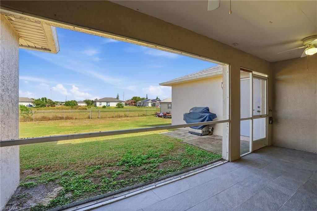 203 Manatee St, Fort Myers, FL 33913 Photo