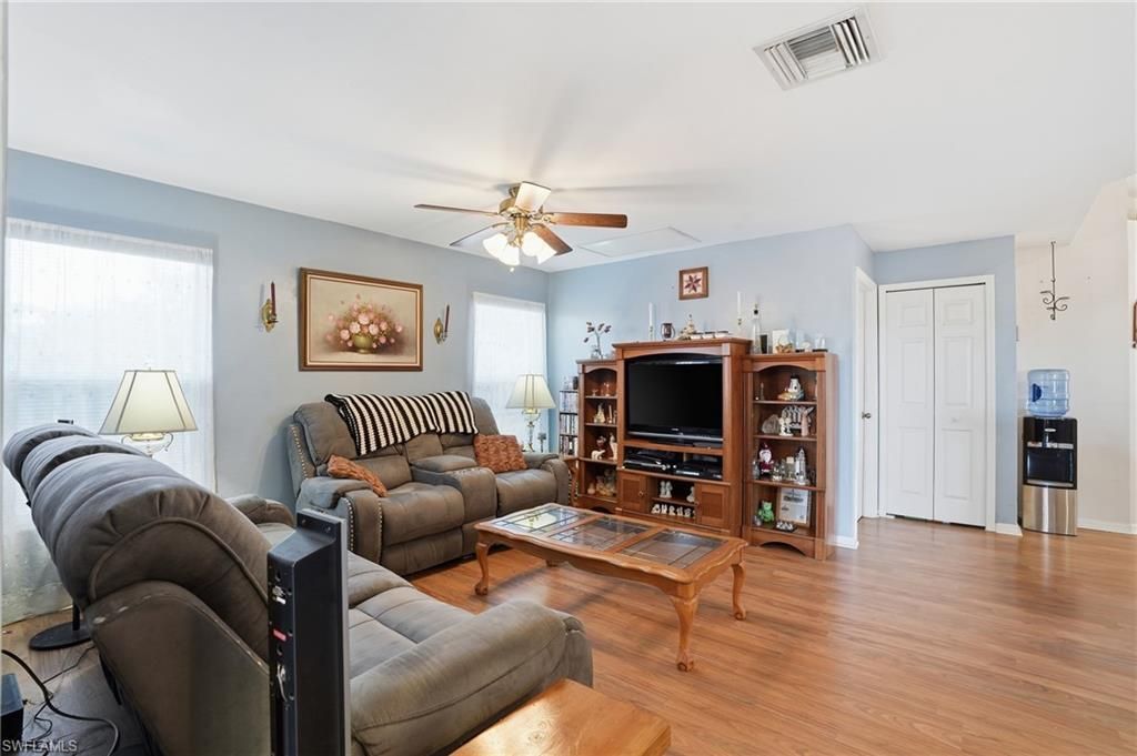 203 Manatee St, Fort Myers, FL 33913 Photo
