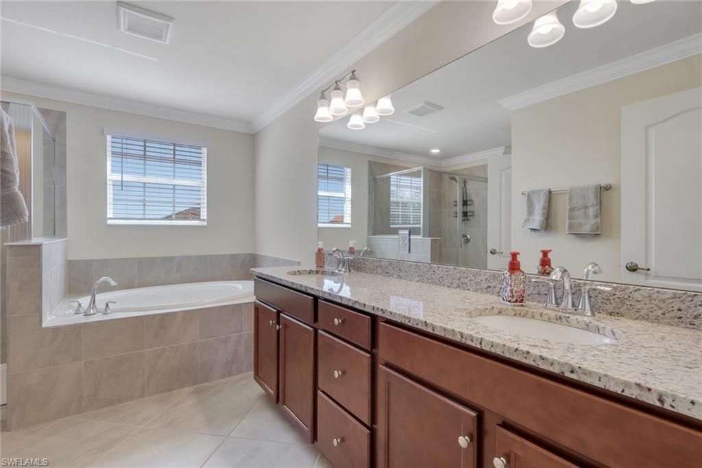 4035 E Hampton Cir, Alva, FL 33920 Photo