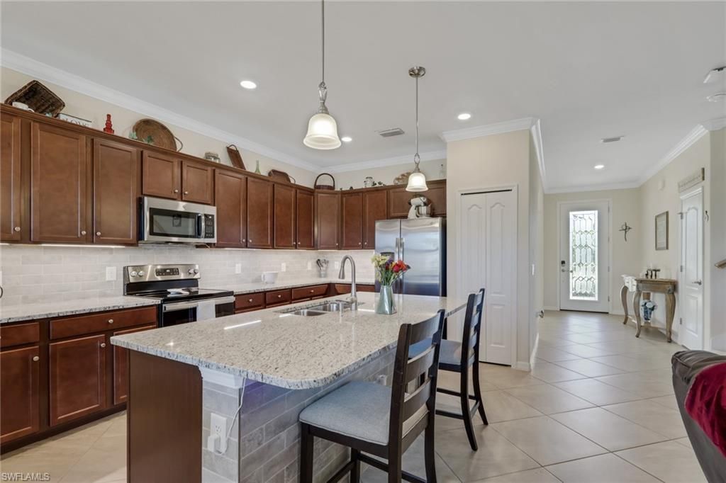 4035 E Hampton Cir, Alva, FL 33920 Photo