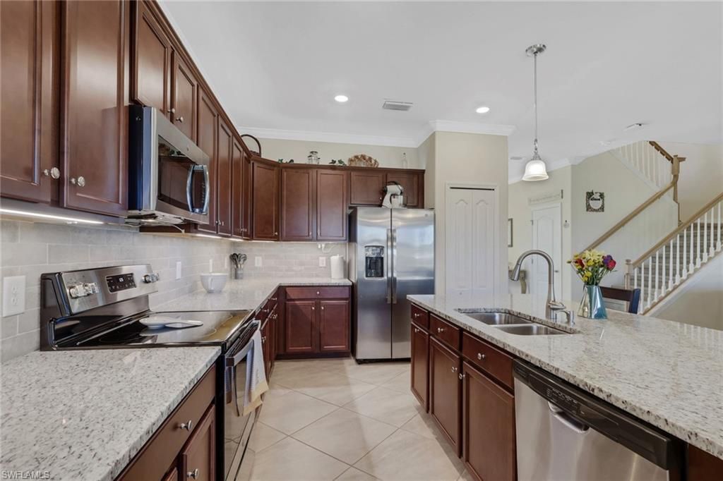 4035 E Hampton Cir, Alva, FL 33920 Photo