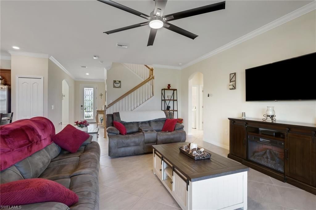 4035 E Hampton Cir, Alva, FL 33920 Photo