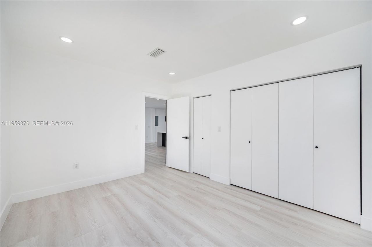 2363 SW 11th Ter, Miami, FL 33135 Photo